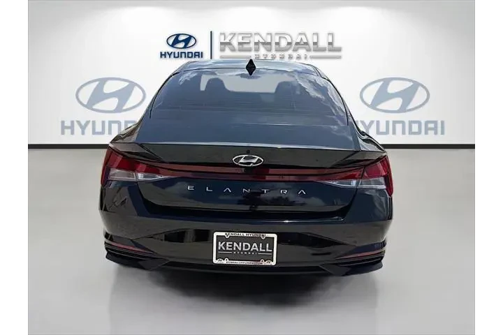 $17638 : Hyundai ELANTRA 2023 SEL 4dr image 10