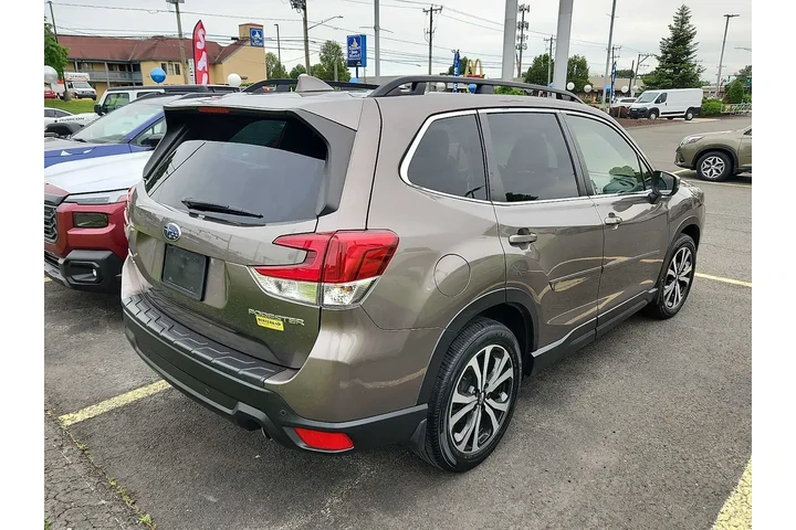 $26907 : Subaru Forester 2023 AWD Lim image 6