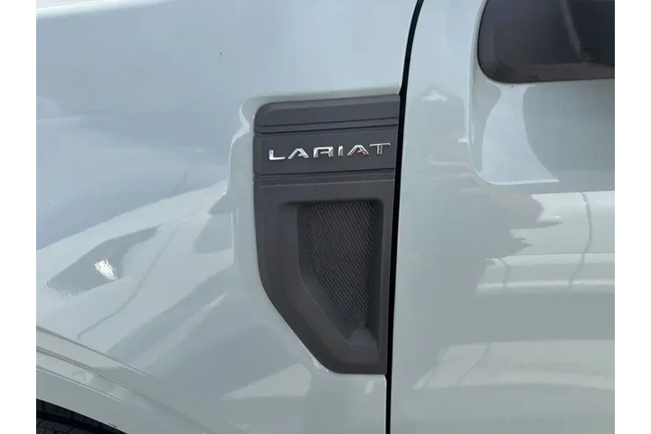 $27750 : Ford Maverick 2023 XL 4dr Su image 4