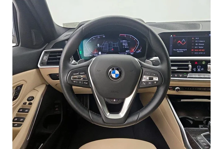 $27998 : BMW 3 Series 2021 330i 4dr S image 10