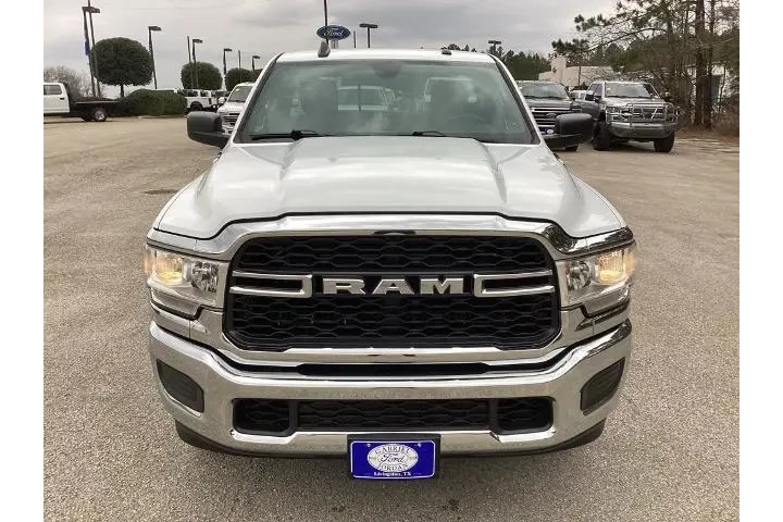 $29108 : Ram 2500 2021 4x2 Tradesman image 2