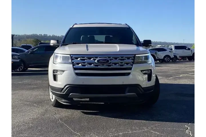 $16490 : Ford Explorer 2019 AWD XLT 4 image 9