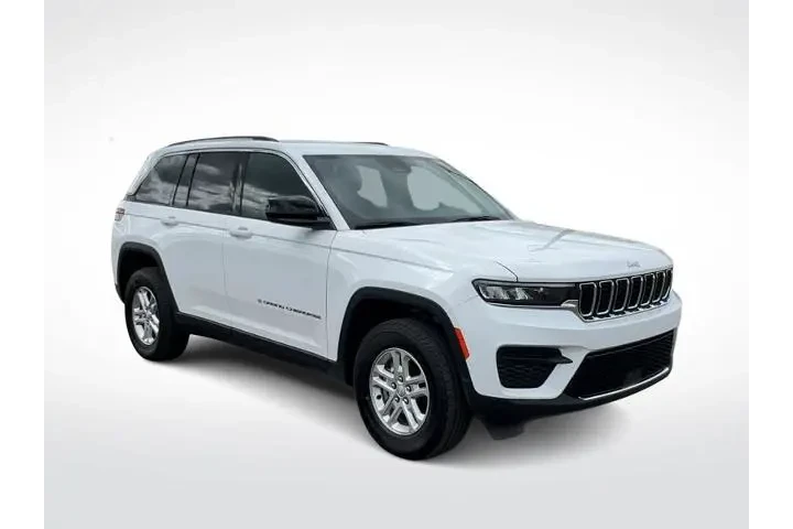 $27995 : Jeep Grand Cherokee 2023 4x4 image 2