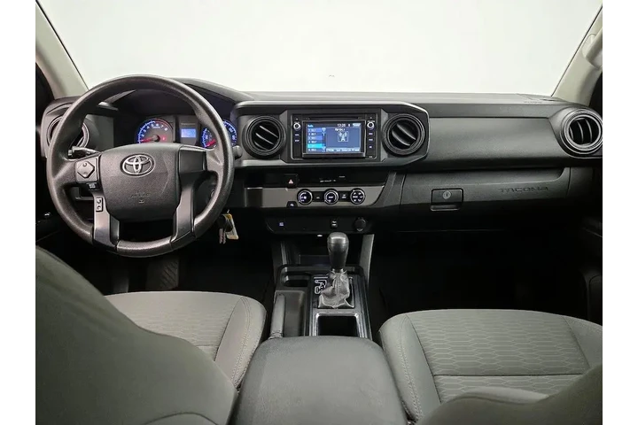 $19998 : Toyota Tacoma 2017 4x2 SR 4d image 9