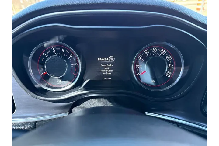 $14995 : 2015 Challenger SXT image 9