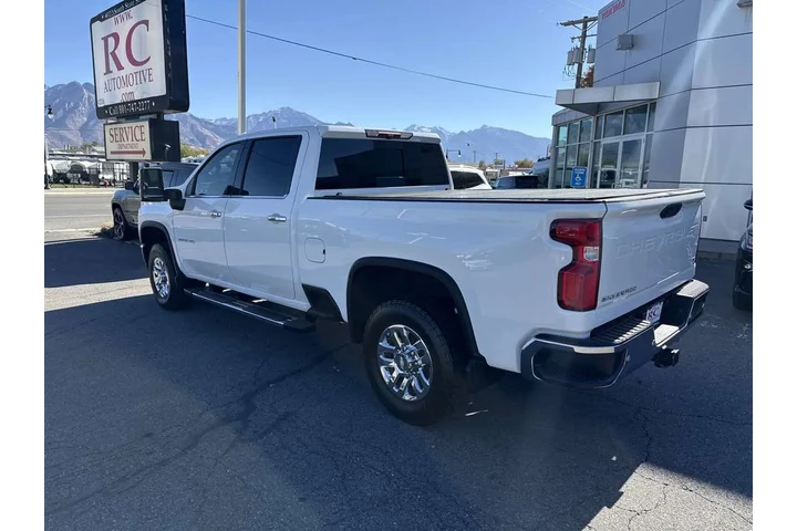 $47973 : 2021 Silverado 3500HD LTZ image 9