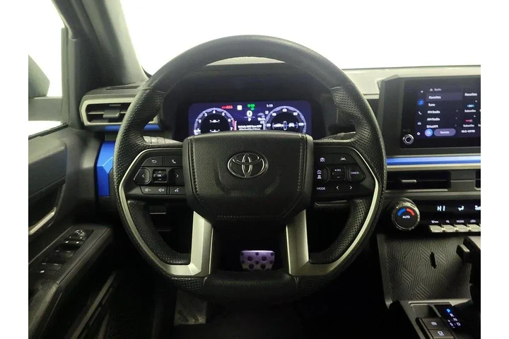 $35998 : Toyota Tacoma 2024 4x2 TRD S image 10