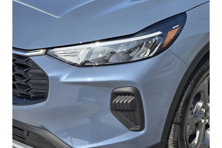 $25991 : Ford Escape 2025 ST-Line 4dr image 9