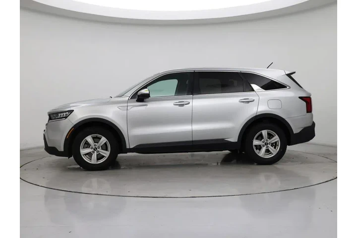 $21998 : Kia Sorento 2022 LX 4dr SUV image 3