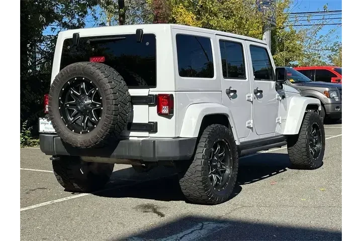 $16993 : Jeep Wrangler Unlimited 2017 image 5