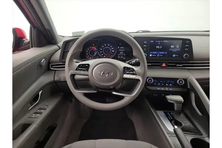 $18998 : Hyundai ELANTRA 2021 SEL 4dr image 10