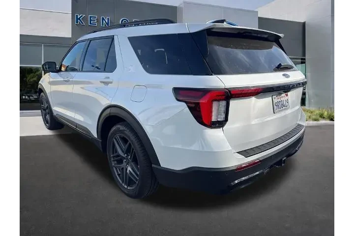 $39391 : Ford Explorer 2025 ST-Line 4 image 6
