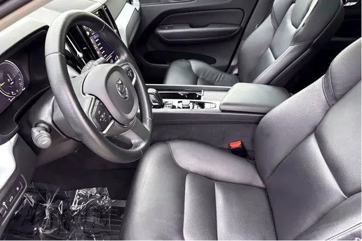 $31977 : Volvo XC60 2020 AWD T8 eAWD image 9