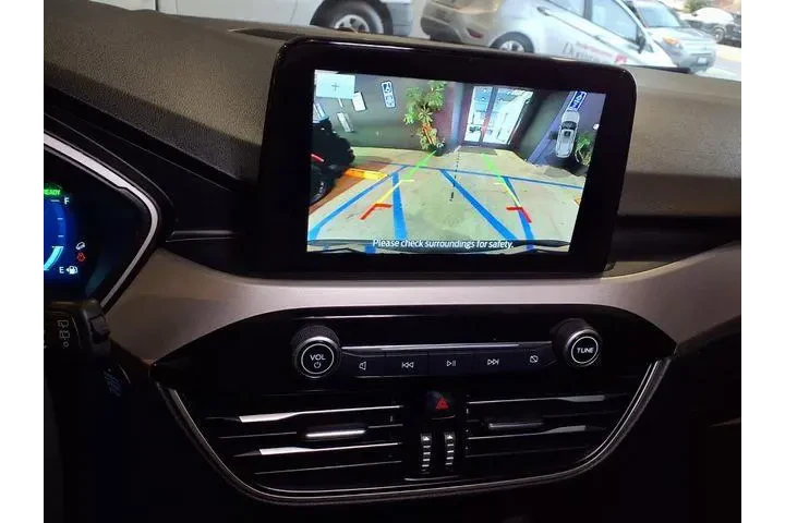 $24998 : Ford Escape Plug-In Hybrid 2 image 7