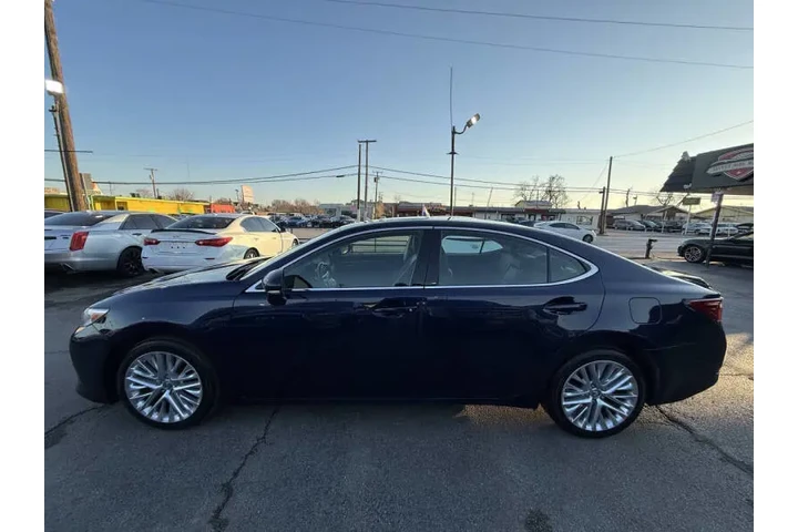 $17995 : 2015 ES 350 image 10
