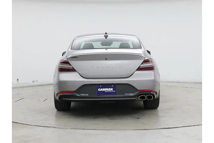 $33998 : Genesis G70 2023 AWD 2.0T 4d image 6