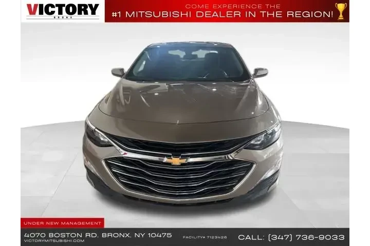 $13495 : Chevrolet Malibu 2022 LT 4dr image 2