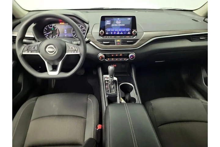 $20998 : Nissan Altima 2024 2.5 SV 4d image 9