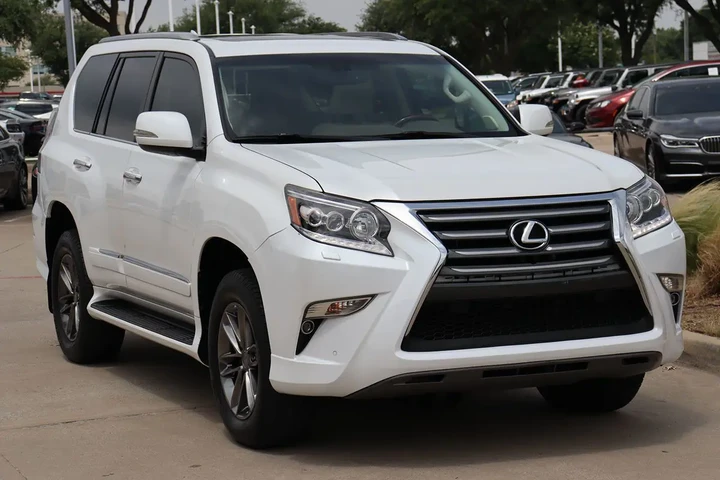 $29855 : 2017 GX 460 4WD image 4