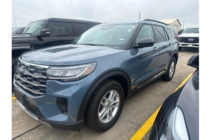 $35125 : Ford Explorer 2025 Active 4d image 1