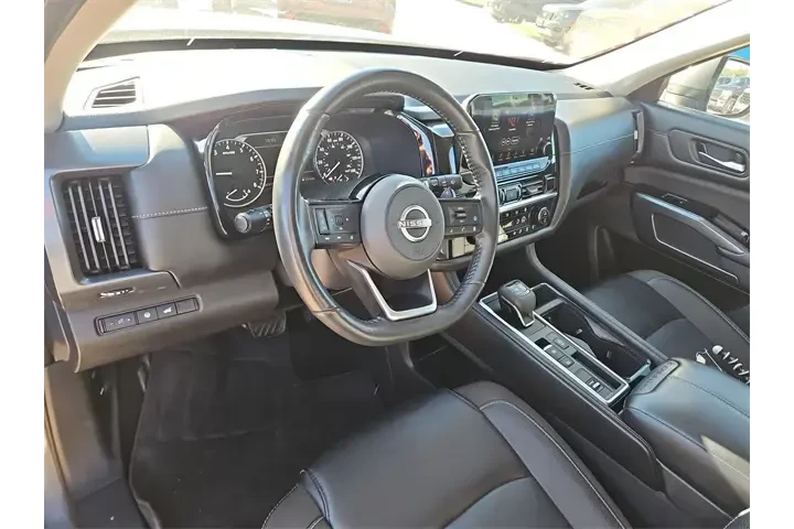 $27987 : Nissan Pathfinder 2023 SL 4d image 10