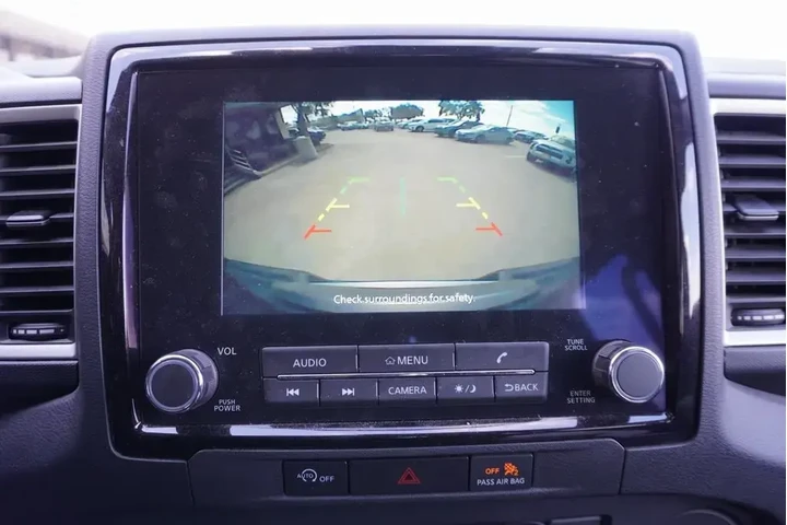 $31988 : Nissan Frontier 2024 4x4 S 4 image 9