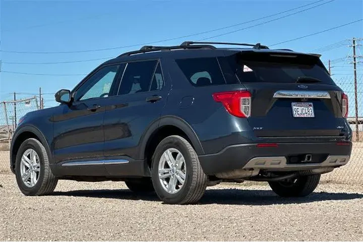 $31777 : Ford Explorer 2022 AWD XLT 4 image 7