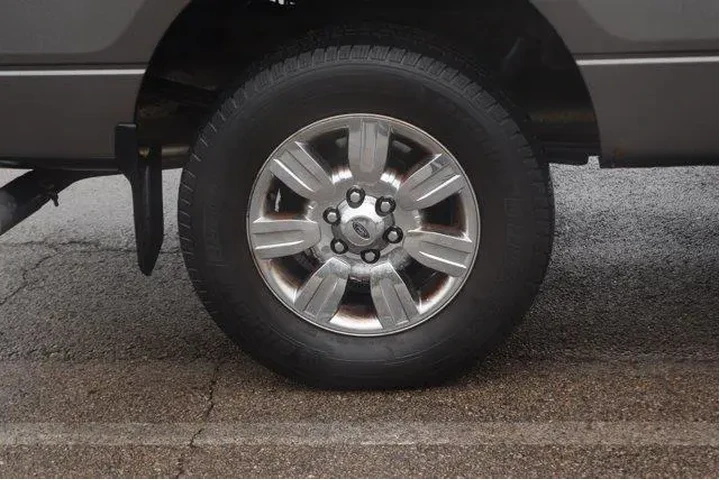 $13500 : Ford F-150 2012 4x4 XLT 4dr image 3