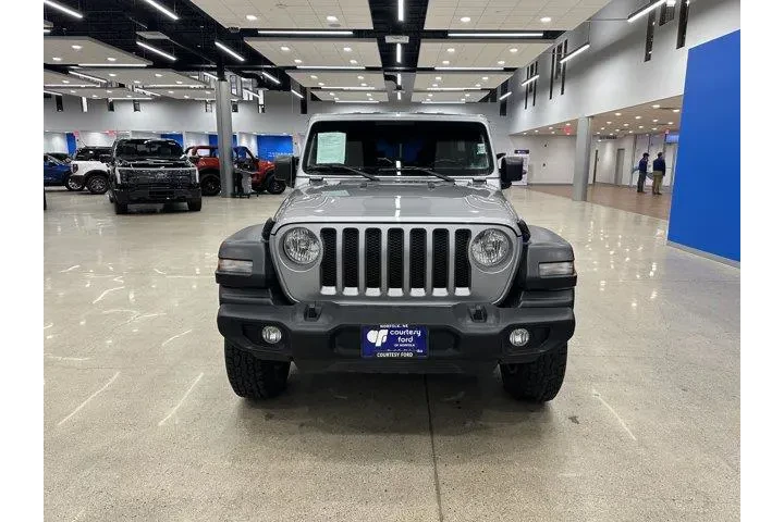 $28990 : Jeep Wrangler Unlimited 2020 image 3