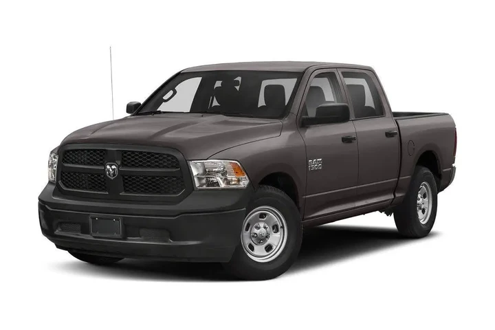 $23991 : Ram 1500 Classic 2019 4x4 Tr image 1