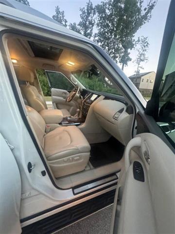 $9500 : 2014 QX80 image 5