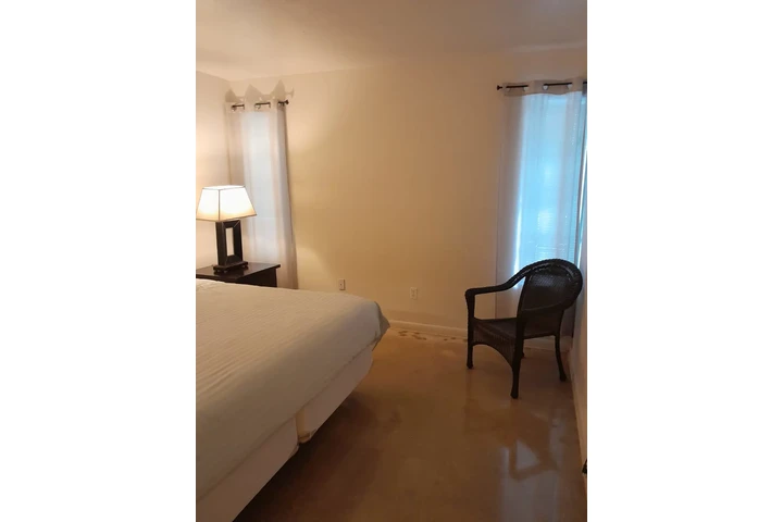 $850 : Rento Habitacion amplia image 3