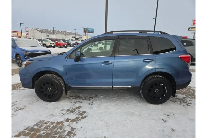 $17497 : 2017 Forester 2.0XT Touring image 8