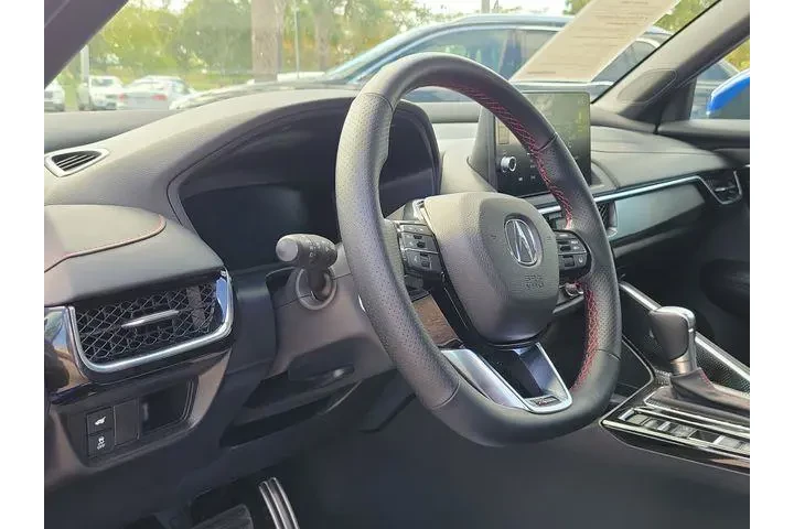 $29990 : Acura ADX 2025 4dr Crossover image 10