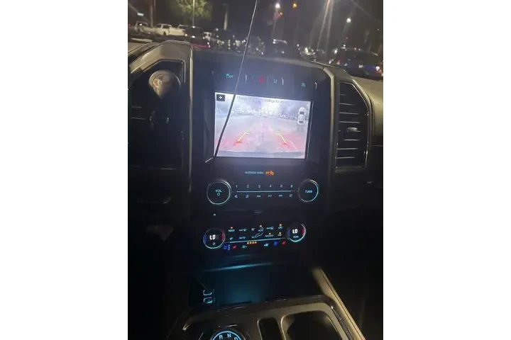 $14500 : Ford Expedition 2018 4x2 XLT image 6