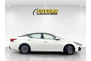 $21997 : Nissan Altima 2023 2.5 SV 4d thumbnail