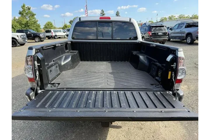 $24000 : Toyota Tacoma 2010 4x4 V6 4d image 5