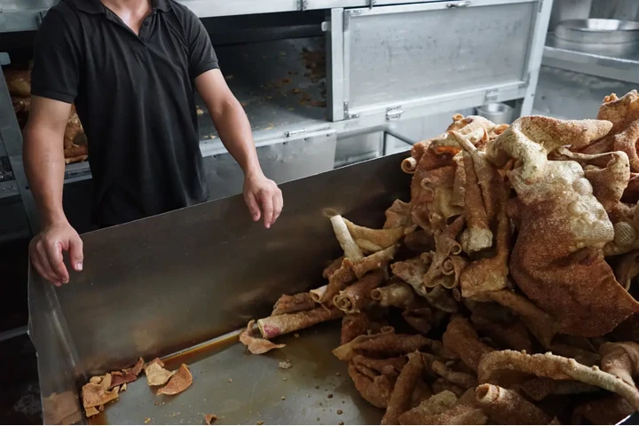 Produccion de Chicharrones image 2