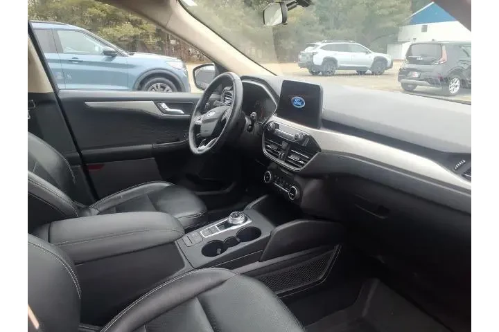 $15644 : Ford Escape 2020 AWD SEL 4dr image 8