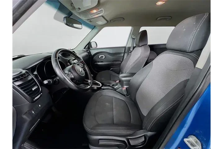 $13975 : Kia Soul 2018 + 4dr Crossove image 10