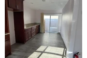 $1570 : Garden Grove - Renta thumbnail