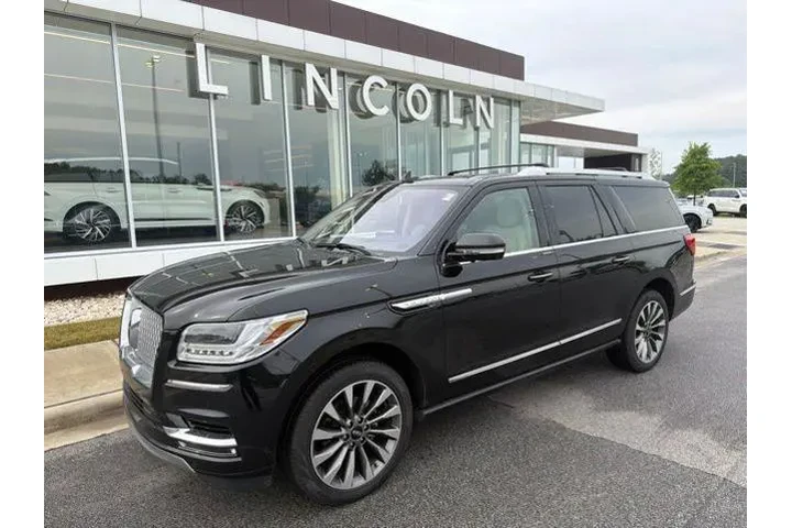 $38474 : Lincoln Navigator L 2020 4x4 image 1