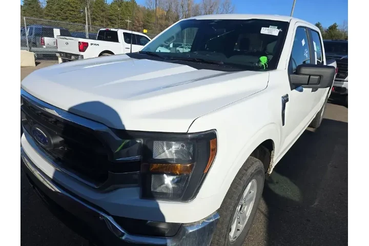 $36999 : Ford F-150 2023 4x4 XLT 4dr image 2