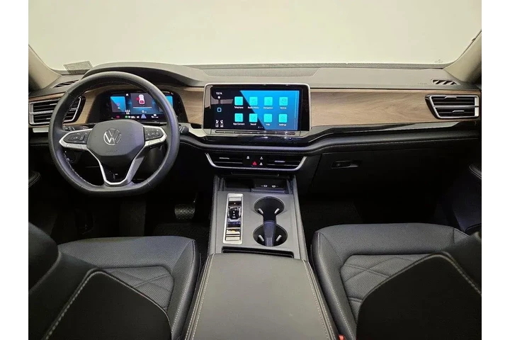 $28998 : Volkswagen Atlas 2024 SE 4dr image 9