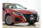 $21995 : Nissan Altima 2023 2.5 SV 4d thumbnail
