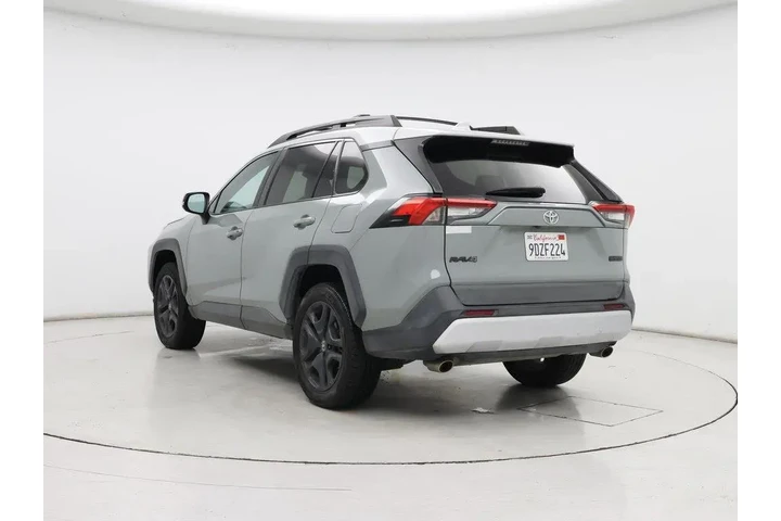 $29998 : Toyota RAV4 2023 AWD Adventu image 2