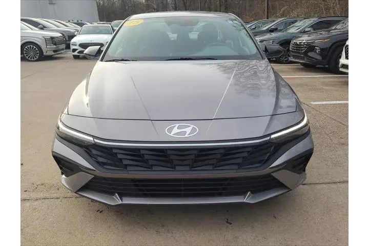 $20500 : Hyundai ELANTRA 2025 SEL Spo image 5