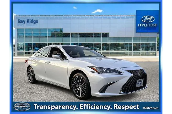 $36595 : Lexus ES 350 2023 4dr Sedan image 1