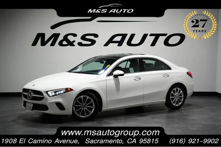 $27861 : 2022 A 220 image 2