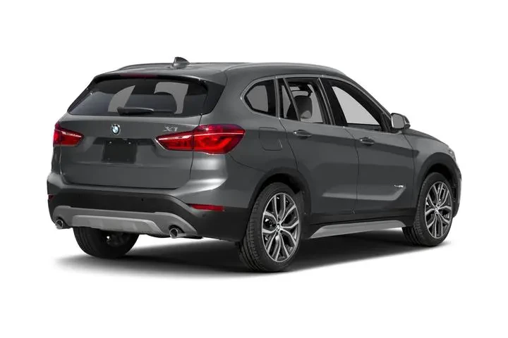 $1000 : BMW X1 2017 AWD xDrive28i 4d image 2